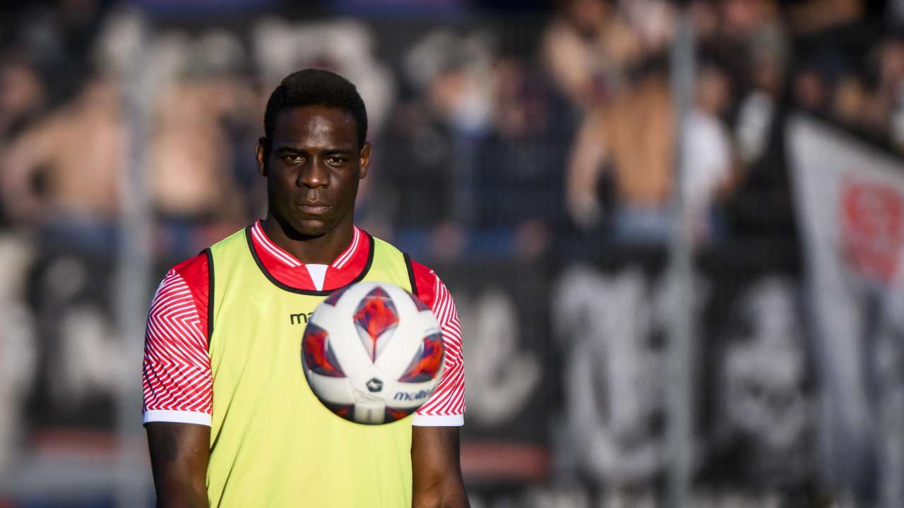 Balotelli possibile il ritorno in Serie A è l idea del Torino per