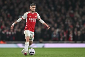 Jorginho in campo con la maglia dell'Arsenal in Premier - foto ANSA - StadioNews.it